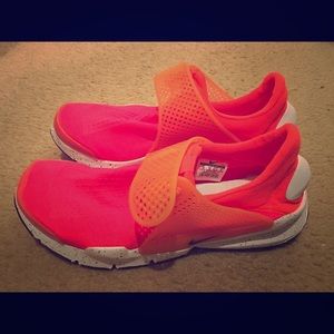 Nike Sock Dart